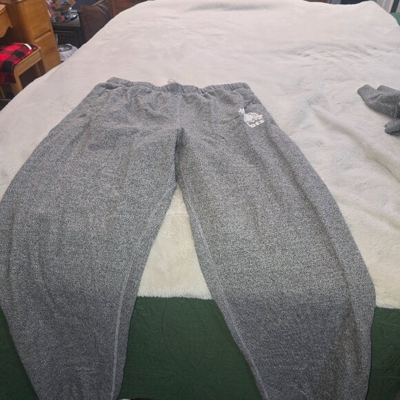 Roots sweat suit - Picture 3 of 5